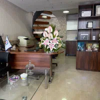 کارمند اداری نمایندگی بیمه