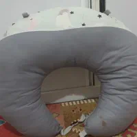 بالشت شیردهی برند دی روحه|اسباب و اثاث بچه|قدس, شهرقدس|دیوار