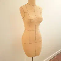 مانکن سوزنخور