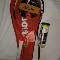 راکت تنیس ویلسون با توپ نوی نو