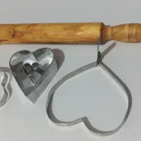 سیخ و وردنه|ظروف پخت‌وپز|دهلران, |دیوار