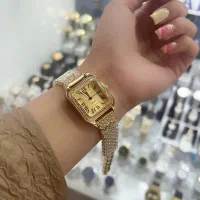 کپشن خوانده شود|ساعت|گرگان, |دیوار