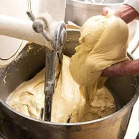 شاطر یا خمیرگیر نانوایی بربری