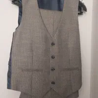 کت شلوار (همراه باجلیقه و کراوات و کاور)برند درآتی|لباس|قزوین, |دیوار