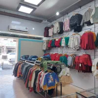 استخدام فوری فروشنده خانم پوشاک کودک