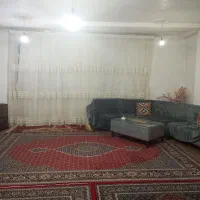 یک واحد ۷۵ متری طبقه اول و دو واحد ۱۱۷ متری