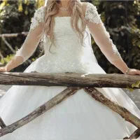 لباس عروس|لباس|صفادشت, |دیوار