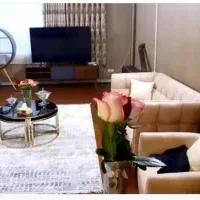 آپارتمان رو به رو پارک معلم/۱۰۰متر/اماده تحویل