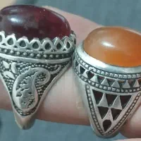 2 عدد انگشترعقیق به وزن 20 گرم یاقوت 18/85 گرم