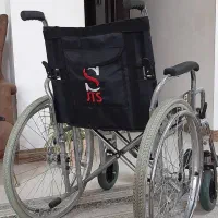 یک دستگاه ویلچر دستی|آرایشی، بهداشتی، درمانی|رشت, حمیدیان|دیوار