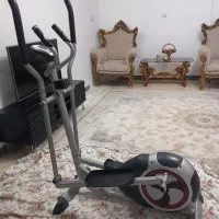 دوچرخه مانیتور دار در حد