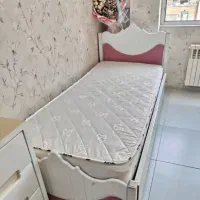 تخت خواب همراه تشک