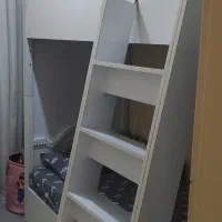 تخت دو طبقه