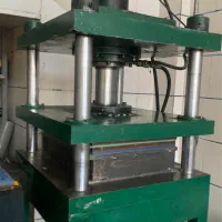 دستگاه پرس هیدرولیک ۳۰ تن