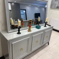 کنسول و آیینه