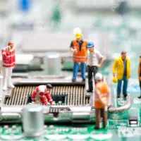 تعمیرات انواع برد های الکترونیکی