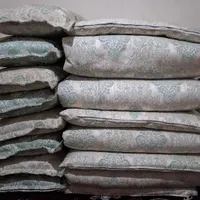 تشک و بالشت نو