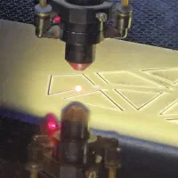 خدمات برش لیزر و حکاکی غیرفلزات|ماشین‌آلات صنعتی|قم, میرزائیه|دیوار