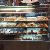 ویترین قنادی