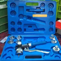 لوله گشاد‌کن (اکسپندر) همراه با لاله کن