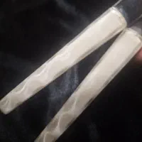 دوسری چاقو با دسته های متفاوت|ظروف سرو و پذیرایی|قم, منبع آب|دیوار