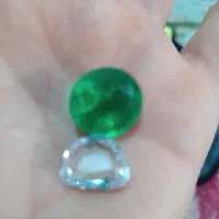 مقداری نگین اصل .انگشتر