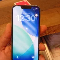 گوشی ایفون( اپل ) ۱۳ نرمال ۱۲۸گیگ شیائومی ۱۵c مشکی