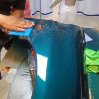 ترمیم رنگ نقاشی لیسه گیری درجه یک