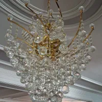 لوستر کلاسیک اصل|لوستر و چراغ آویز|ارومیه, |دیوار