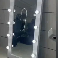 آینه چراغ دار