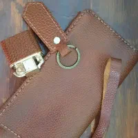 کیف پول، سرکلیدی و فندک