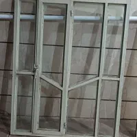 درب وپنجره کاملا سالم|حراج|تاکستان, |دیوار