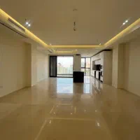 ۱۰۶ متر چشم انداز ابدی/ تراس قابل چیدمان/ نفت