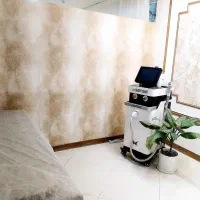 واگذاری کلینیک زیبایی پوست و مو و لیزر|اجارهٔ دفتر کار، اتاق اداری، مطب|قم, بلوار امین و ساحلی|دیوار