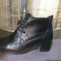 کفش چرم و نیم بوت زنانه|کیف، کفش، کمربند|خرم‌آباد, |دیوار