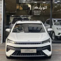 کی ام سی j7
