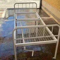 تخت بیمارستانی به همراه تشتک بادی|پزشکی|صدرا-فارس, فاز ۱|دیوار