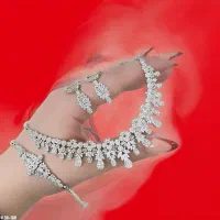 نقره جواهری حمیدی  سرویس‌های عیار ۹۲۵|جواهرات|تبریز, |دیوار