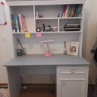 میز تحریر برای مطالعه