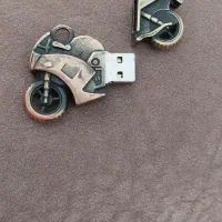 فلش موتوری ۳۲ گیگ|لوازم جانبی موبایل و تبلت|میبد, |دیوار