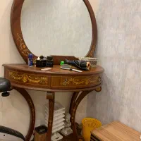 اینه و کنسول کاملا نو