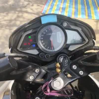 NS200|موتورسیکلت|قم, دروازه چوبی|دیوار