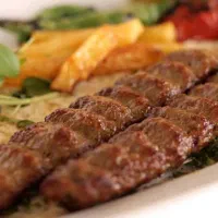 سفارشات غذا برای شرکتها و مجالس پذیرفته میشود