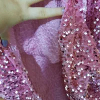 پیراهن پولکی،زمینه مخمل صورتی|لباس|مشکیندشت, |دیوار