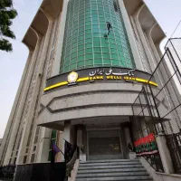 شستشونما نورپردازی بدون داربست یا جرثقیل یا بالابر|خدمات پیشه و مهارت|بندرعباس, |دیوار