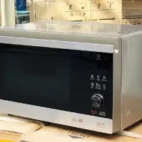 حراج بزرگ مایکرو ویو الجی ۴۲ لیتر سیلور