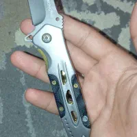چاقو ضامن دار