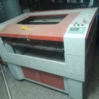 دستگاه لیزر