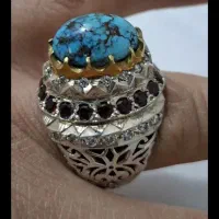 فروشنده بدلیجات و عطر و نقره