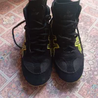 کفش کشتی استفاده نشده